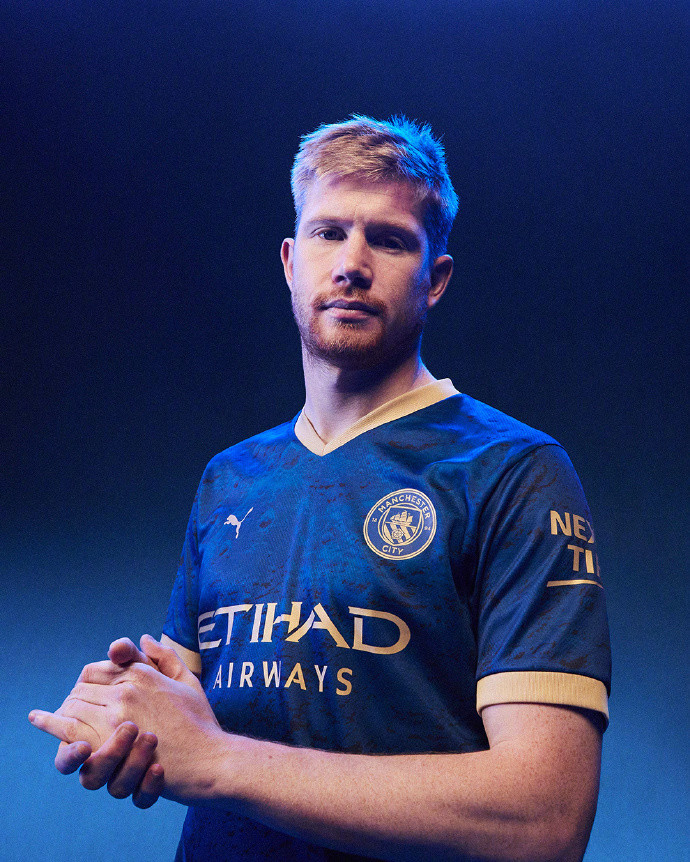 门兴官方：临时主帅波兰斯基转正，合同有效期至2028年