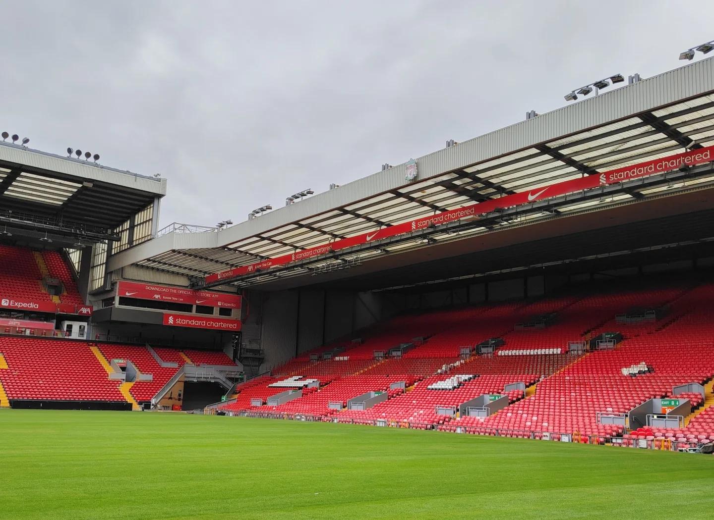 C罗和利雅得胜利将达成两年续约，会引发哪些连锁反应？