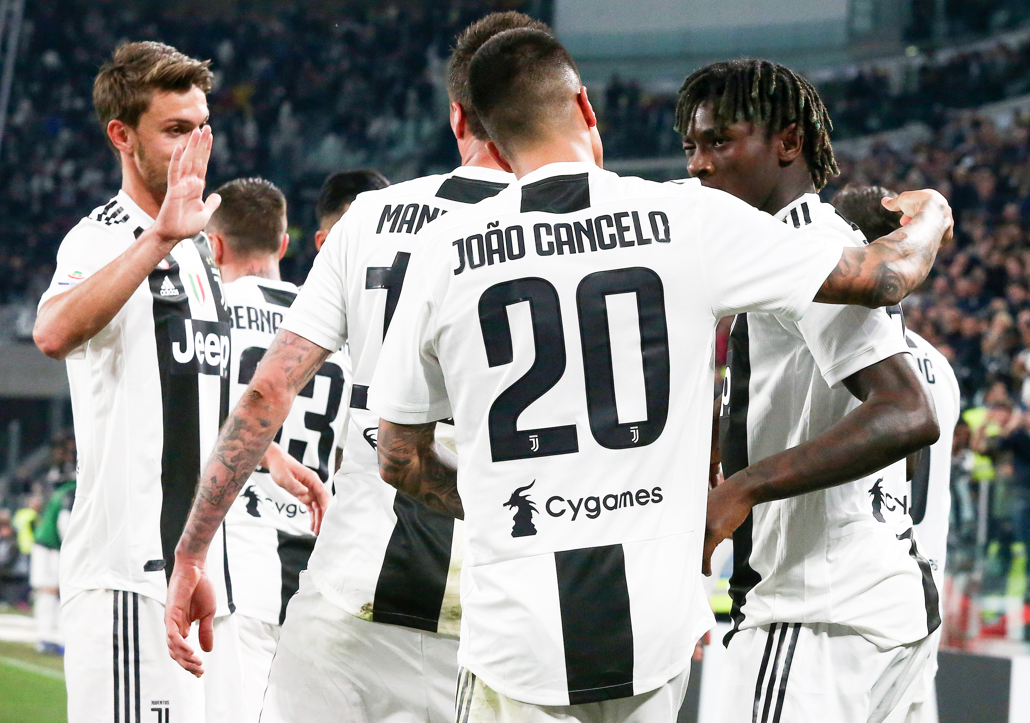 费兰·托雷斯戴帽创生涯新高！巴萨锋线涅槃重生