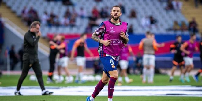 阿莫林头大了！曼联1-1又爆冷：英超7队争四差3分，1队成大黑马