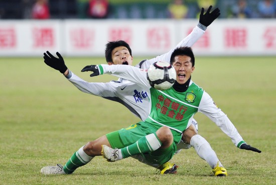 小卡空砍36+7哈登梦游，鲍威尔轰30分手刃旧主，热火送快船5连败