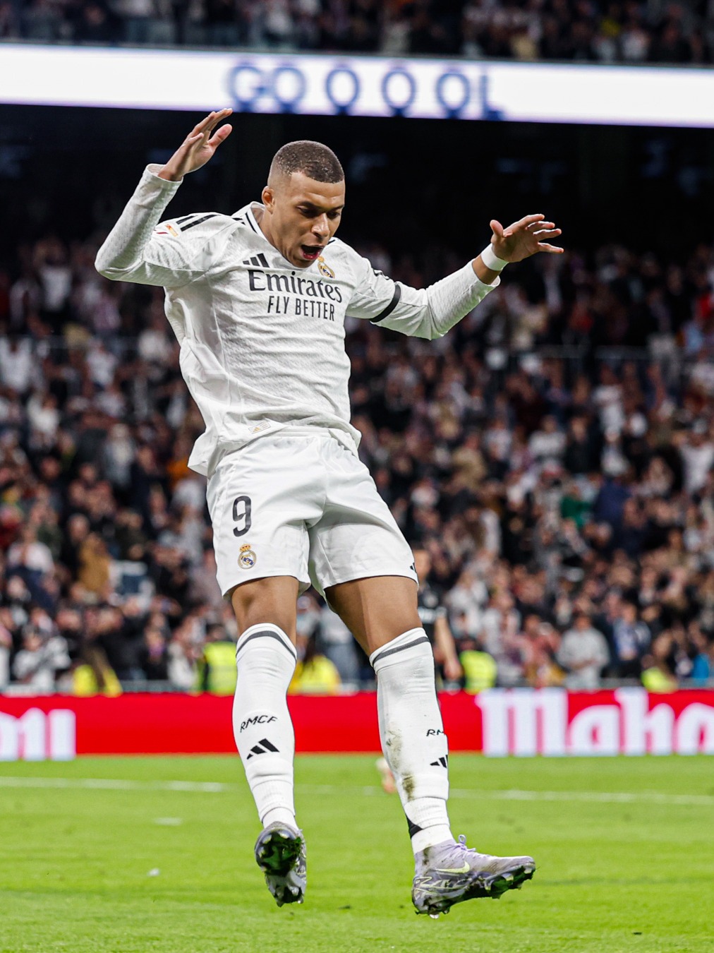 少一点表演，多一点节奏：弗里克描绘的亚马尔如何引领巴萨未来